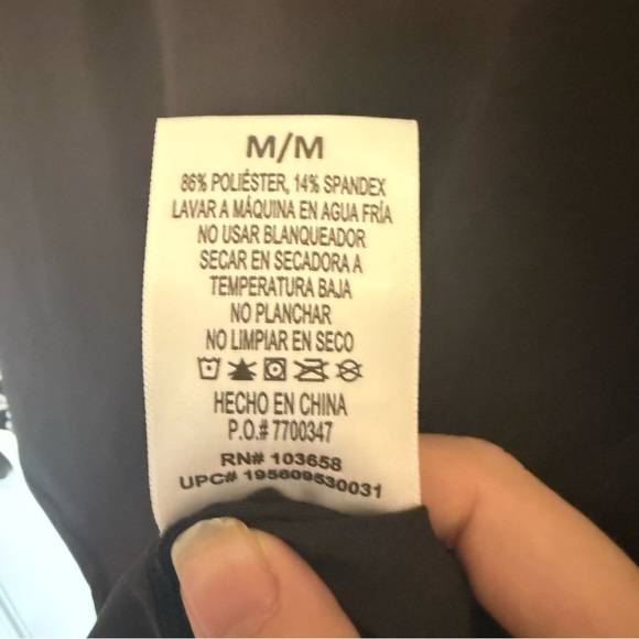 Hurley Women's Long Sleeve Surf Shirt Tee Rashguard With UPF 50+ Sun Protection - Picture 9 of 9